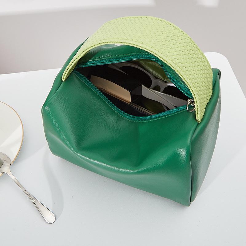 2022 New Square Travel PVC Cosmetic Bags Toiletry Makeup Organizer Bag